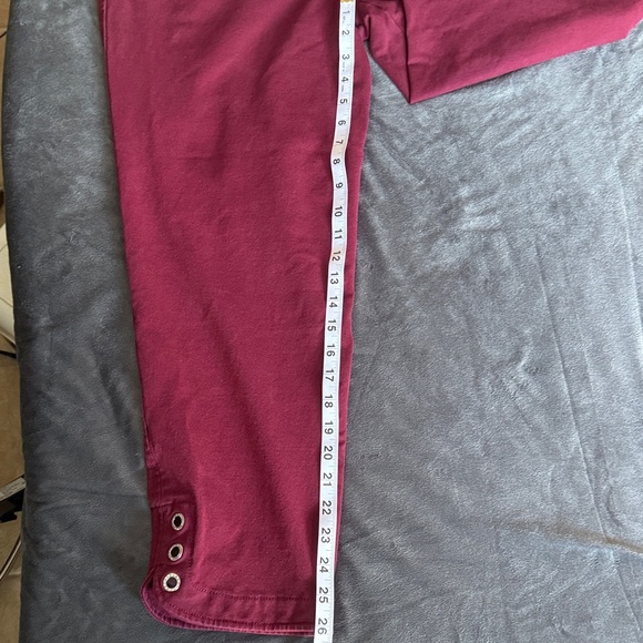 Quacker Factory Jeans burgundy rhinestone heart on pocket rhinestone grommets - Picture 9 of 10